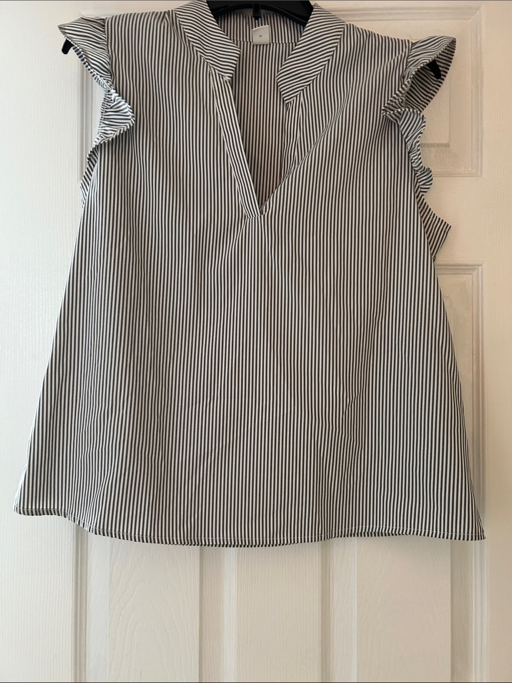 Cute Blouse size medium